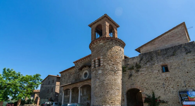 Holiday Home With Swimming Pool and Fantastic View in a Special Borgo