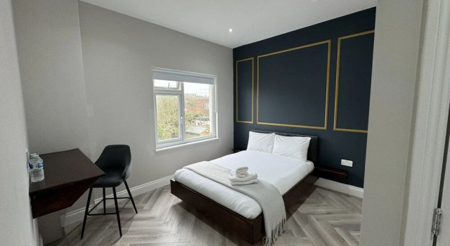 Студия Classic London Studios and Suites