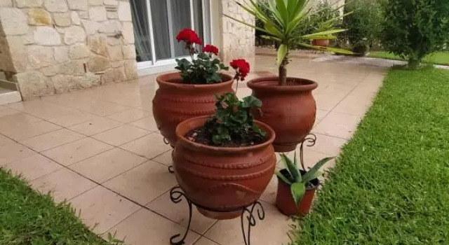 Detached house in a quiet place, Book Hotel Hanioti 