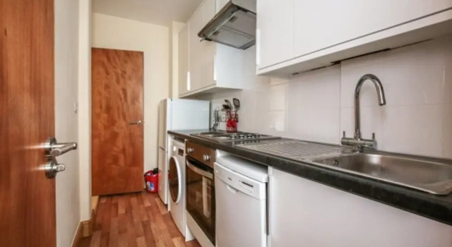 Eson2 - The Martlett Court Residence I, Забронировать Отель Лондон Большой Лондон, рядом с Театр «Принц Эдуард»