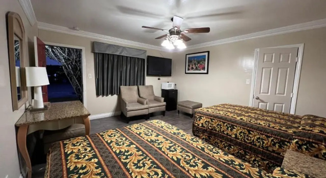Standard- firedobbelt værelse Flamingo Motel Oxnard