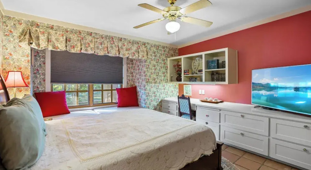 7br Home w/ Pool - Perfect for Family Reunions, Prenota Casa vacanze Cottage a Spicewood, Cottage
