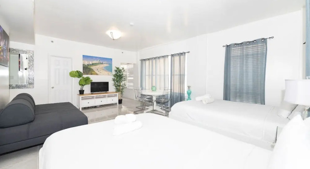 Апартаменты Comfort Ocean Drive Apartment Suites in Miami Beach