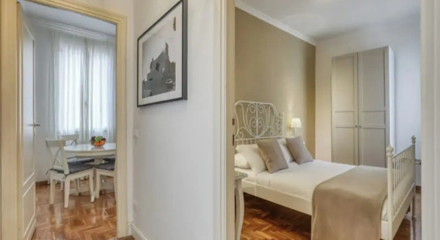 Коттедж c 1 комнатой с балконом Atrhome Penthouse Frattina