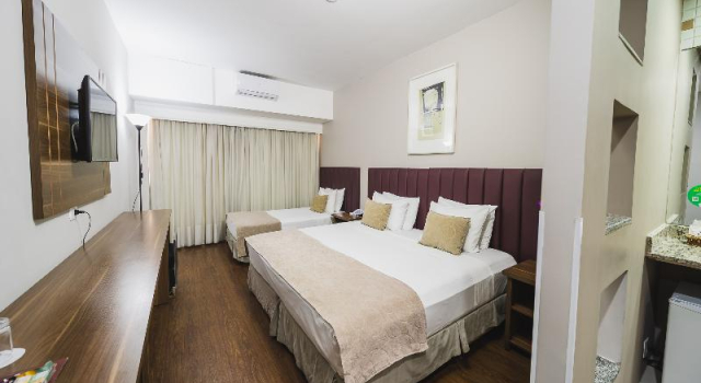 Семейный номер Deluxe Hotel Victoria Villa Curitiba by Nacional Inn