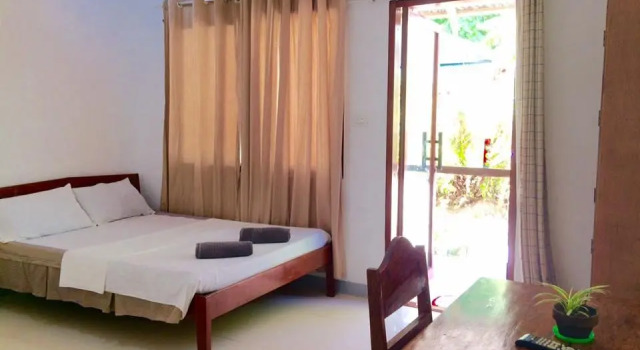 Jadestar Lodge