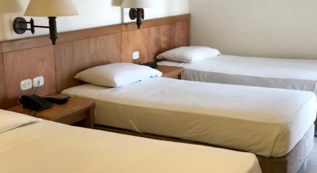 Трёхместный номер Standard Hotel Be La Sierra