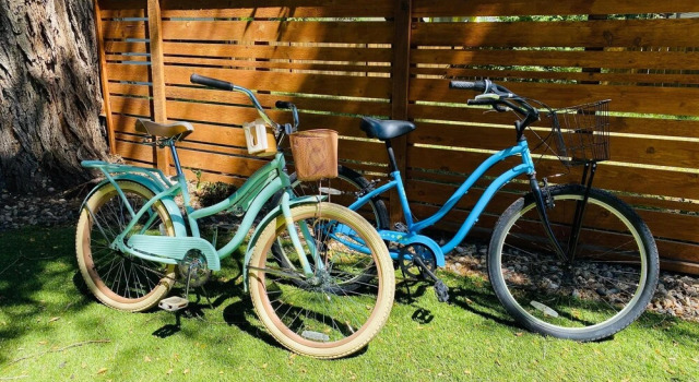 Коттедж Industrial Old Town Bungalow w/ Free Cruiser Bikes