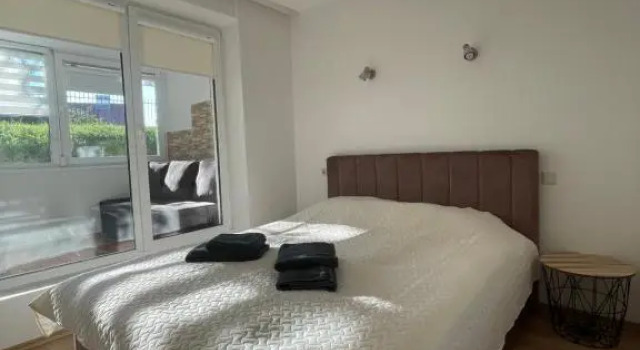 Plytų apartamentai31, Забронировать Отель Отели Паланги с парковкой, рядом с Eglė the Queen of Serpents, Парковка