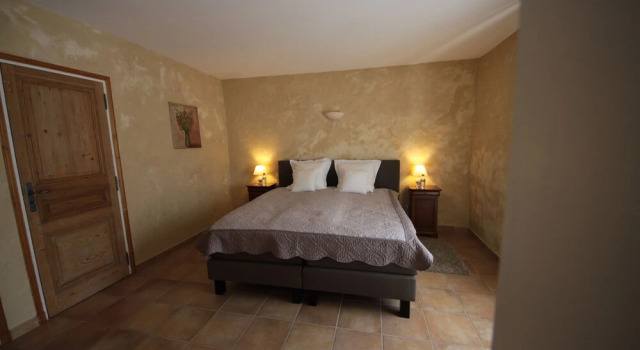 Le Moulin de Montségur, Book Bed and Breakfast SPA-hoteller i Drôme Provençale, SPA