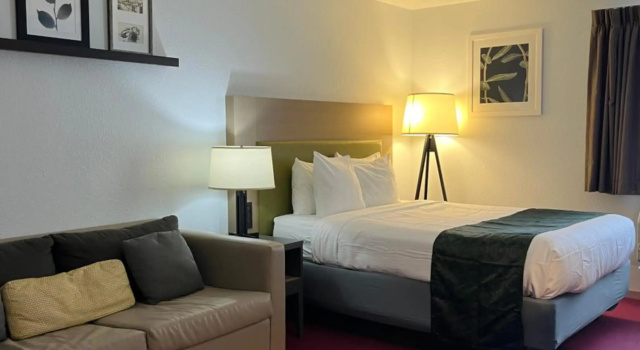 Days Inn - Munising, Boek Hotel SPA-hotels in Munising, SPA