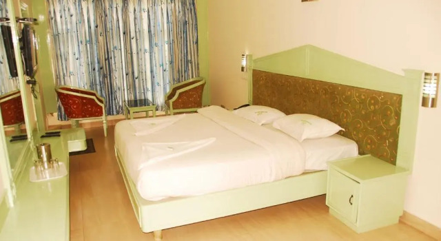 Двухместный номер Deluxe Hotel Sapphire Garden View