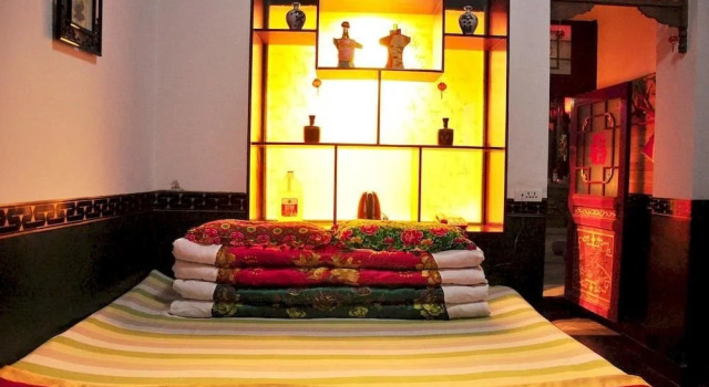 Pingyao Baifu Gongji Hotel, Забронировать Отель Отели Пинъяо с парковкой, рядом с Ji's Old Residence, Парковка