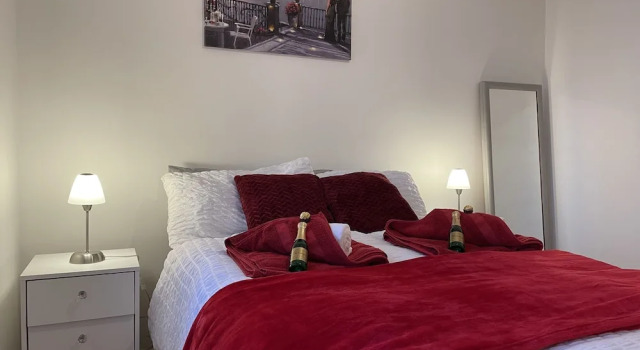 Cathedral Apartments, Забронировать Апартаменты/квартира Ротерем Южный Йоркшир, рядом с Футбольный стадион "Милмур"