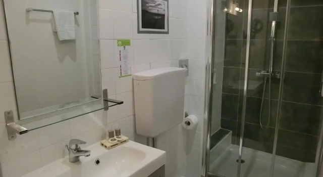 Номер Economy Hotel Sur Le Quai