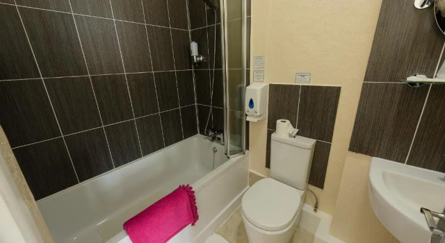 Трёхместный номер Standard с видом на море Villa Mentone Hotel