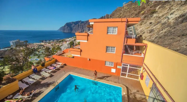 7Lizards - Ocean View Apartments, Book Apartment Hotels in Tenerife with Parking, Parking
