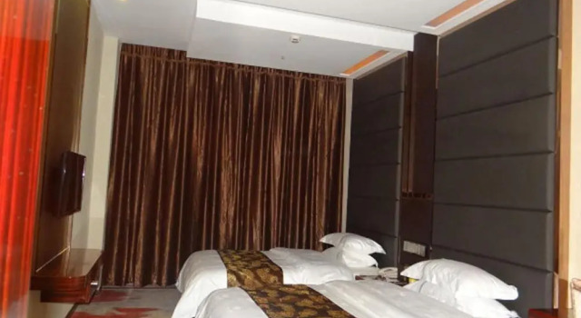 OmanTon Hotel