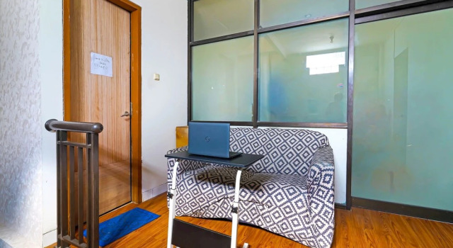 OYO Life 92720 Mekarwangi Guest House, Rezervasyon Misafirhane Bandung Kidul Bandung