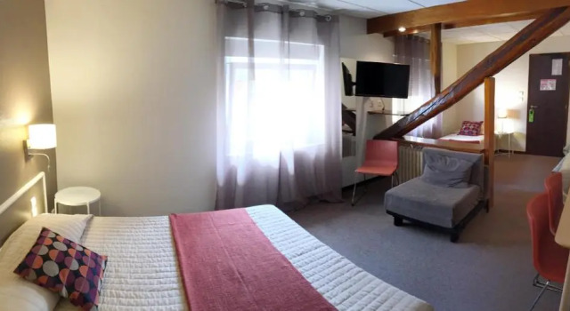Четырёхместный номер Standard Hôtel du Nord