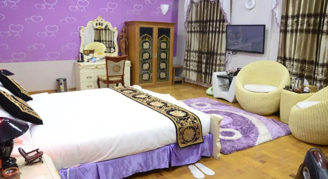 Mandalay Kandawgyi Inn, Rezervovat Hotel Mandalay Myanmar