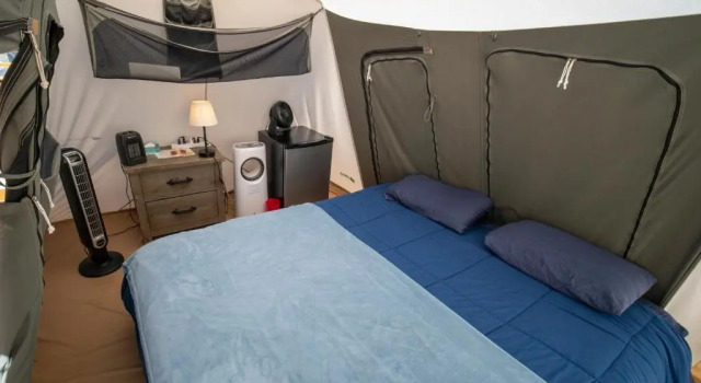 FunStays Glamping Setup Tent in RV Park #1 OK-T1, Prenota Campeggio Moab 