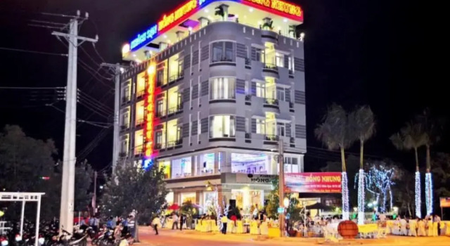 Hồng Nhung Hotel Kiên Giang, Buchen Sie Hotel Hotels in Mekongdelta mit Parkplatz, Parkplätze