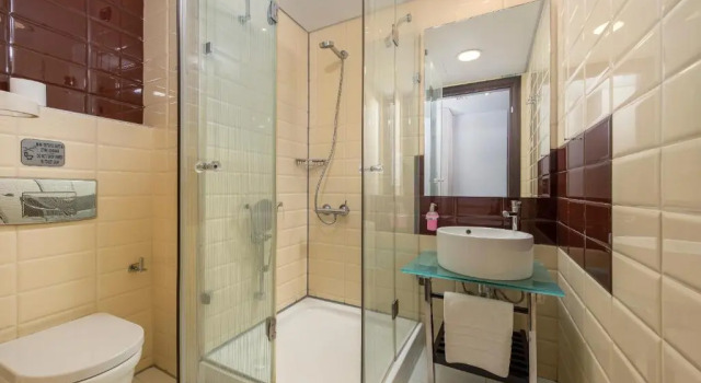 Двухместный номер Standard Habitat Hotel