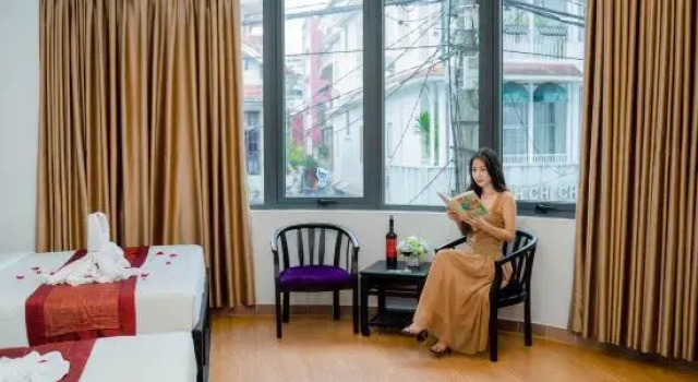 Люкс с видом на город Eden Hue Hotel