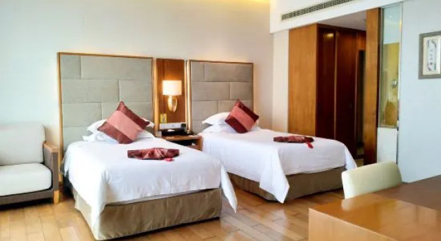 Люкс с 2 комнатами Отель Mingshen Golf & Bay Resort Sanya