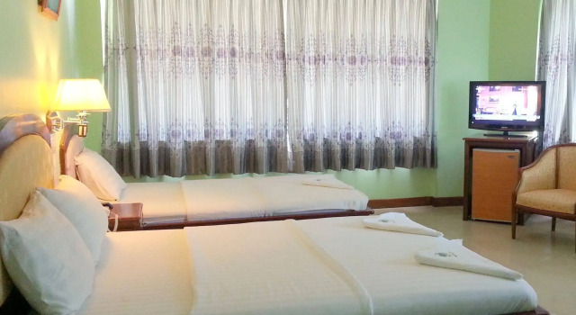 New Beach Hotel
