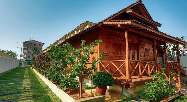 Вилла Luxury Sojourn Spa Hotel Melaka