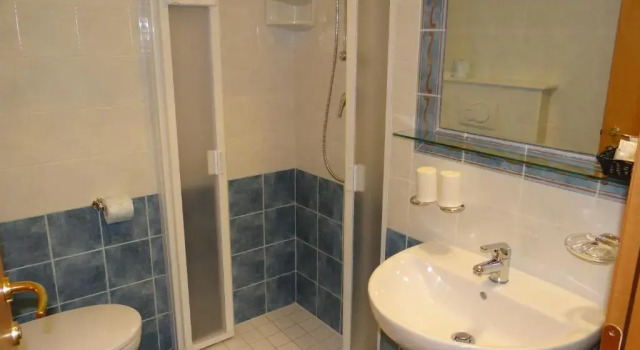 Четырёхместный номер Standard Hotel Aquila DOro