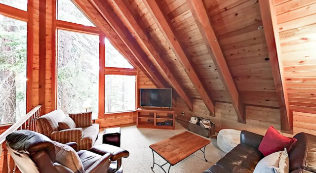 Herringbone Cabin 3 Bedrooms 2 Bathrooms Cabin