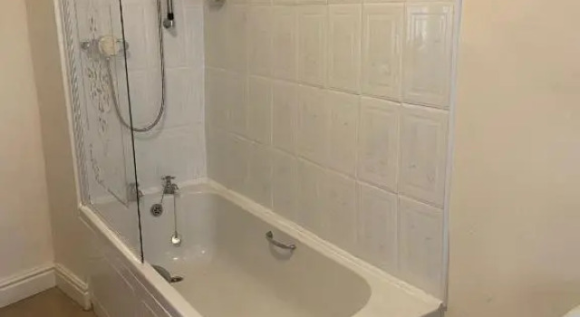 Номер Standard George Hotel