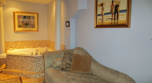 Angel's Rest Bed & Breakfast, Varaa Hotelli  