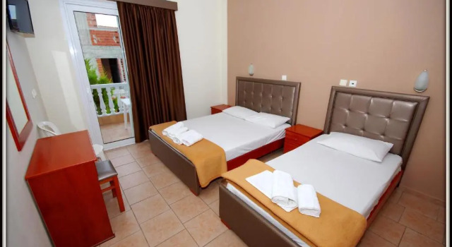 Студия John & Eve Hotel