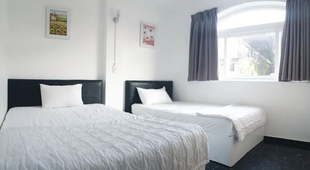 Трёхместный номер Superior The Phoenix 74 Hotel