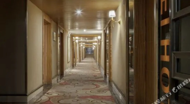 Siwei Impression Hotel (Mianyang Nanshan Middle School)