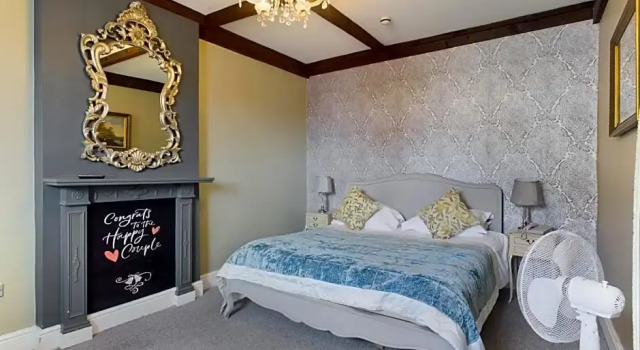 Номер Deluxe The Oakhouse Hotel
