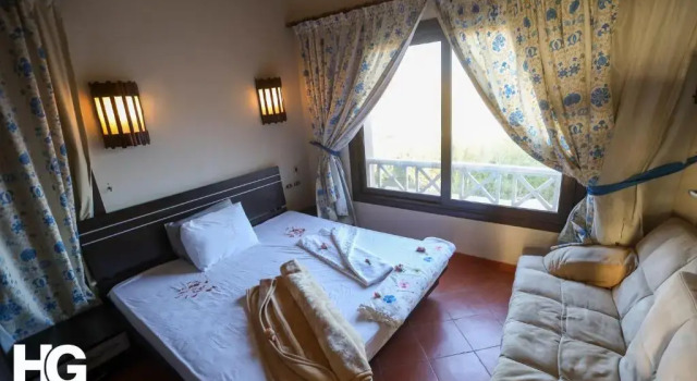 Villa cancun with private pool 2, Rezerwuj Willa Hotele w Ataqah z basenem, Basen
