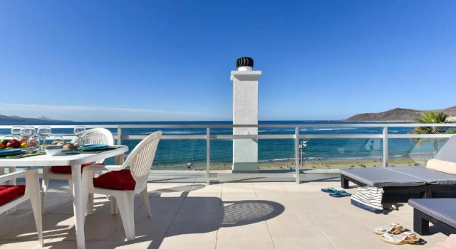 Apartment over the sea Las Canteras MC by VillaGranCanaria, Prenota Appartamento Las Palmas de Gran Canaria Gran Canaria