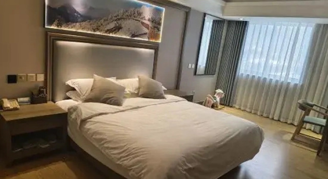 Семейный люкс Yingxue Hotel