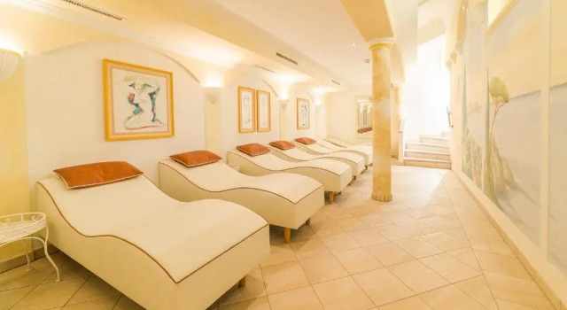 Ferienhotel Neue Post, Book Hotel Hoteller i Inntal med parkering, Parkering