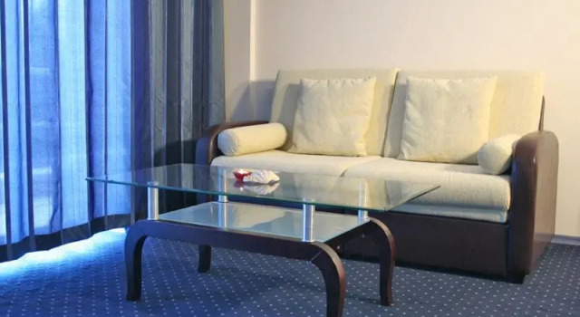 Полулюкс Peter Hotel