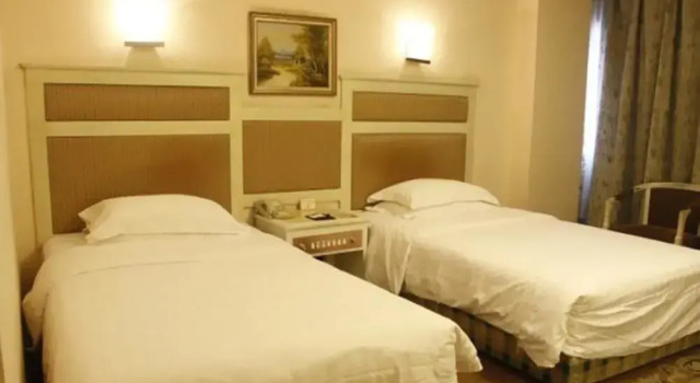 Nuo Lin Grand Hotel - Beijing, Book Hotel Hoteller i Beijing Province med parkering, Parkering
