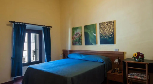 Трёхместный номер Standard Hotel Capranica