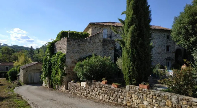 Коттедж Gîtes Mas de la Musardière