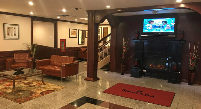 Ramada By Wyndham Albert Lea, Book Hotel Albert Lea Minnesota