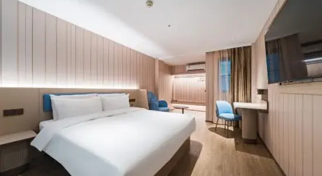 Люкс HanTing Hotel (Quanzhou Xihu Park)